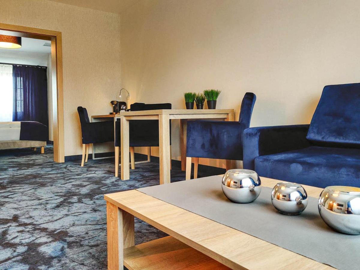 Ignasiak Hotel Września Esterno foto