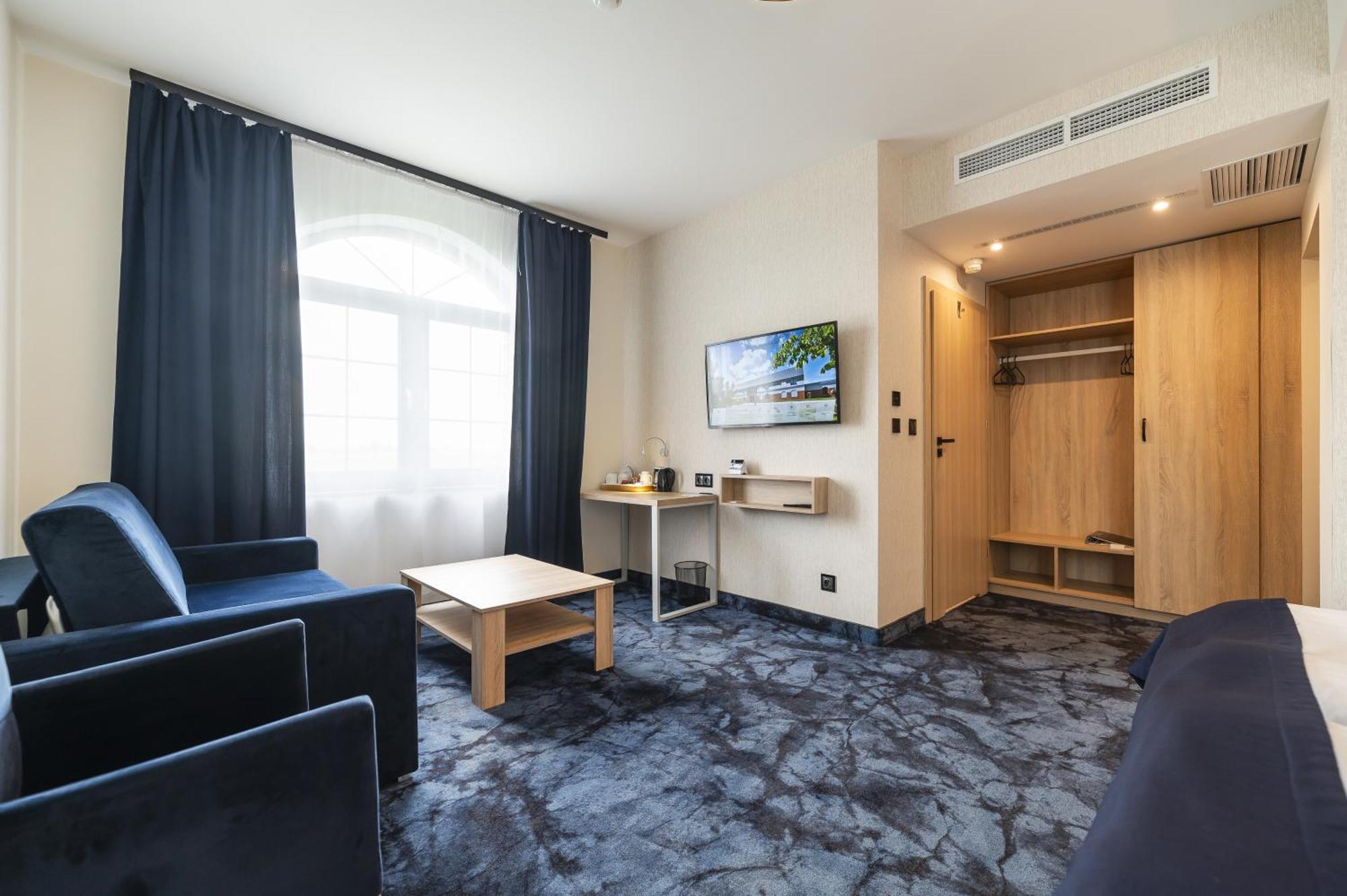 Ignasiak Hotel Września Esterno foto